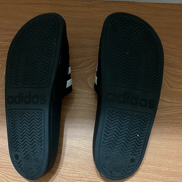 adidas kids slide slipper - Picture 4 of 5